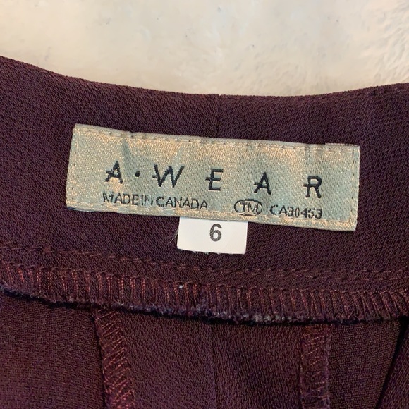 A.Wear women’s three piece suit - Picture 12 of 16